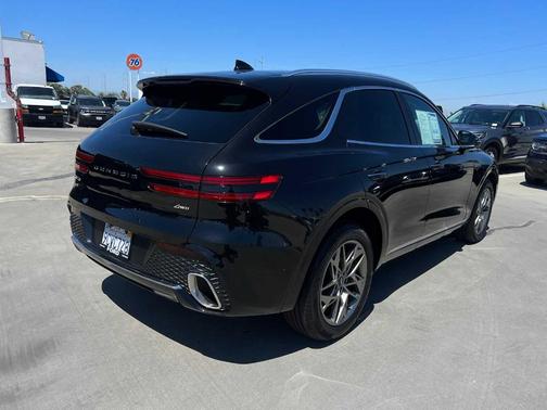 2022 Genesis GV70 2.5T