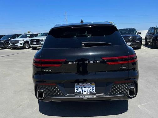 2022 Genesis GV70 2.5T