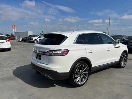 2023 Lincoln Nautilus Reserve