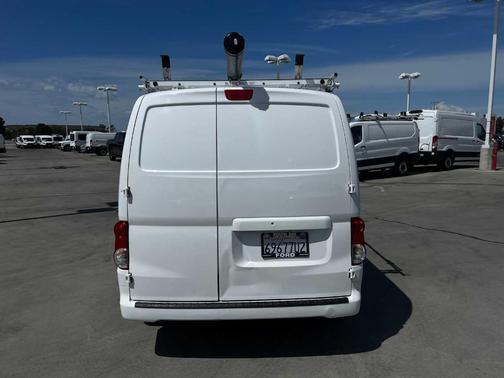 2019 Nissan NV200 SV