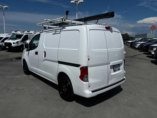 2019 Nissan NV200 SV