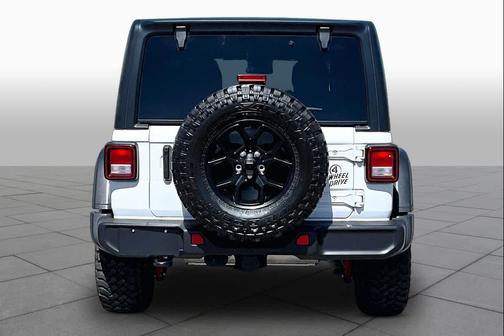 Bright White Clearcoat 2024 Jeep Wrangler Willys
