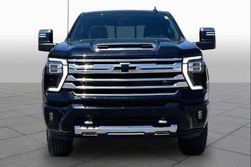 Black 2024 Chevrolet Silverado 2500 High Country