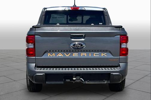 Carbonized Gray Metallic 2024 Ford Maverick Lariat