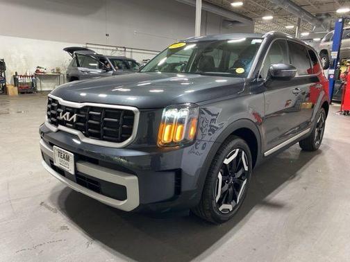 2024 Kia Telluride S