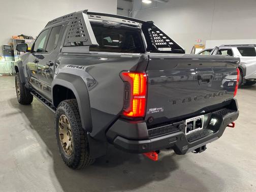 2024 Toyota Tacoma Hybrid TRAILHUNTER HYBRID 6 BED NATL