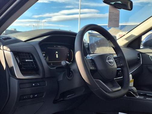 2025 Nissan Rogue Platinum