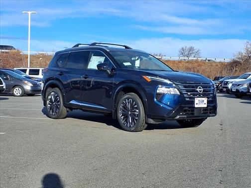 2025 Nissan Rogue Platinum