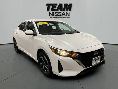 Aspen White 2024 Nissan Sentra SV