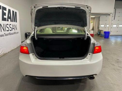 White Orchid Pearl 2015 Honda Accord EX