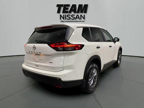 Glacier White 2024 Nissan Rogue S