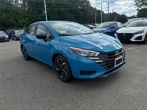 2025 Nissan Versa 1.6 SR