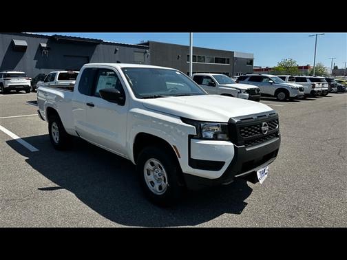 2025 Nissan Frontier S