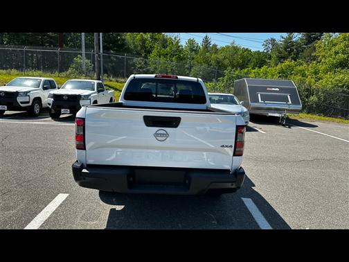 2025 Nissan Frontier S