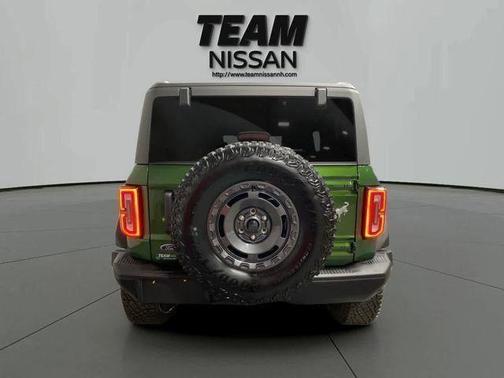Eruption Green Metallic 2024 Ford Bronco Everglades