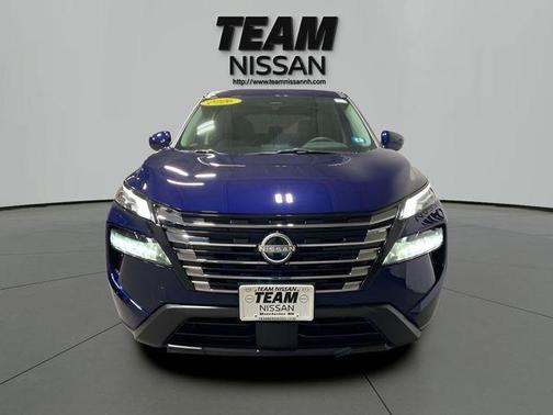Deep Ocean Blue 2026 Nissan Rogue SV