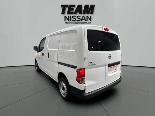 2021 Nissan NV200 SV
