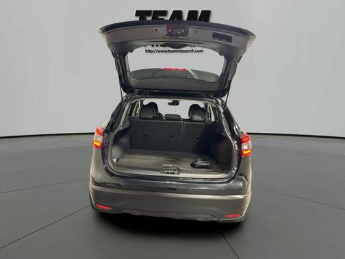 2021 Nissan Rogue Sport SL