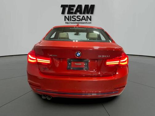 2018 BMW 330 i xDrive