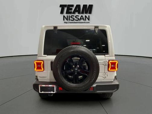 2020 Jeep Wrangler Unlimited Sahara Altitude