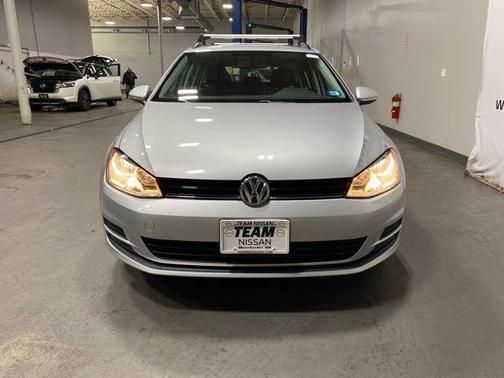 Reflex Silver Metallic 2016 Volkswagen Golf SportWagen TSI S 4-Door