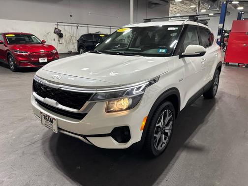 2022 Kia Seltos EX