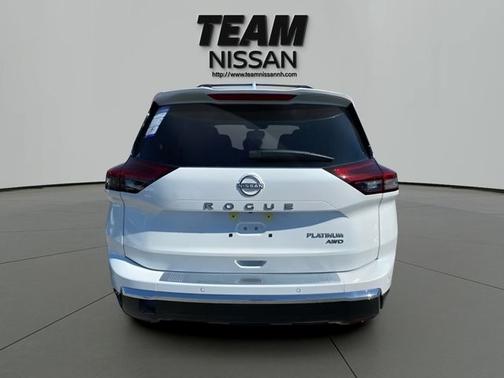 Everest White P 2026 Nissan Rogue Platinum