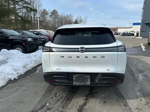 2025 Nissan Murano SL