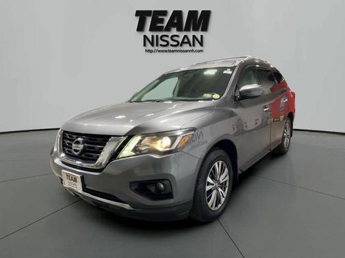 2018 Nissan Pathfinder SV