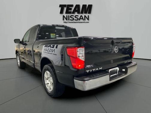 2018 Nissan Titan SV