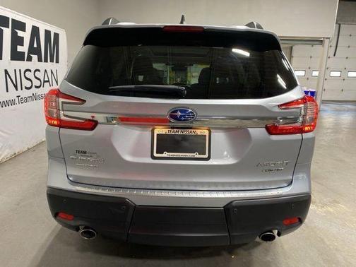 Ice Silver Metallic 2024 Subaru Ascent Limited