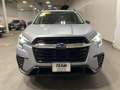 Ice Silver Metallic 2024 Subaru Ascent Limited