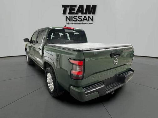 2023 Nissan Frontier SV