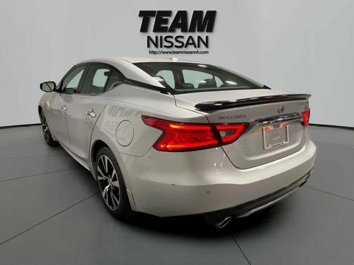 2017 Nissan Maxima 3.5 SR