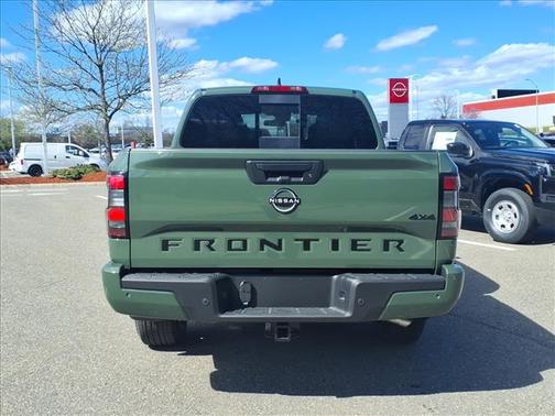Green 2026 Nissan Frontier SV