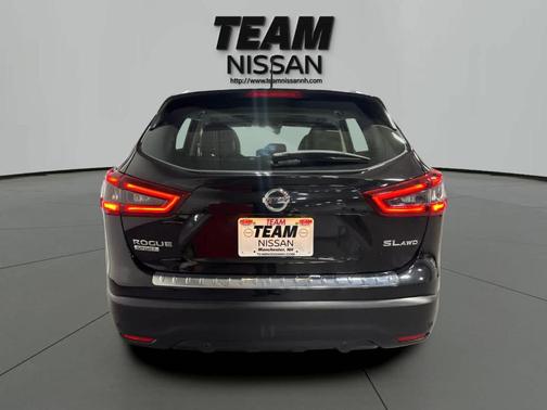 2022 Nissan Rogue Sport SL
