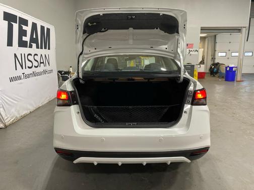 2023 Nissan Versa 1.6 SV