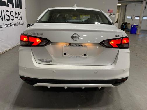 2023 Nissan Versa 1.6 SV