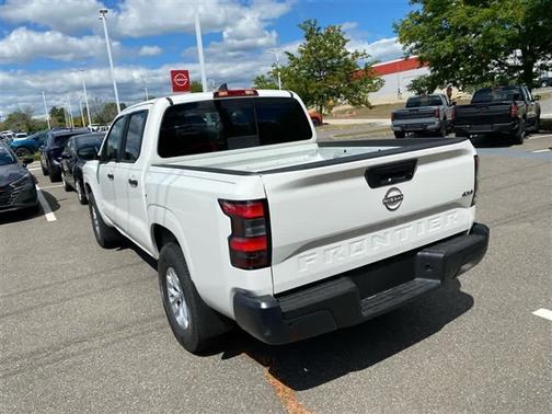 2025 Nissan Frontier S