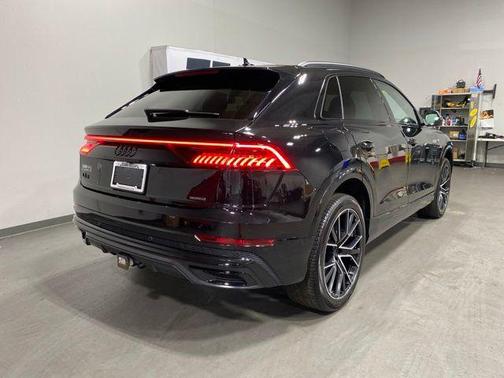 Mythos Black Metallic 2023 Audi Q8 55 Premium Plus