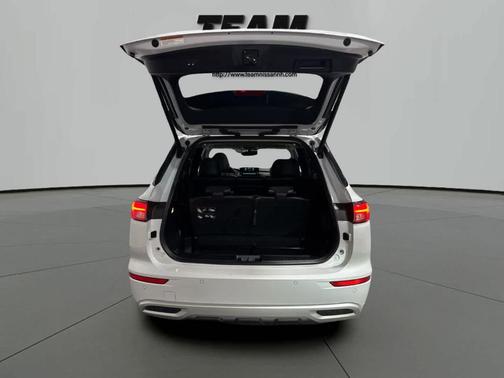 2024 Mitsubishi Outlander SEL