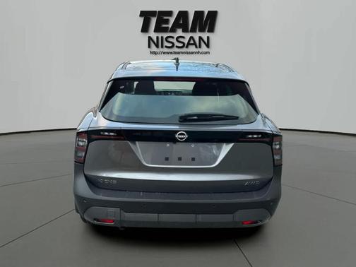 2025 Nissan Kicks S