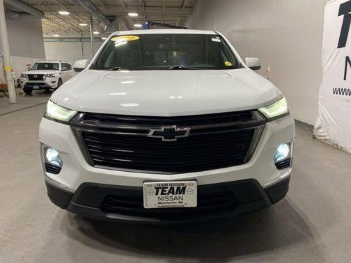 Summit White 2023 Chevrolet Traverse LT Leather