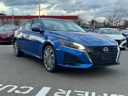 2025 Nissan Altima SL