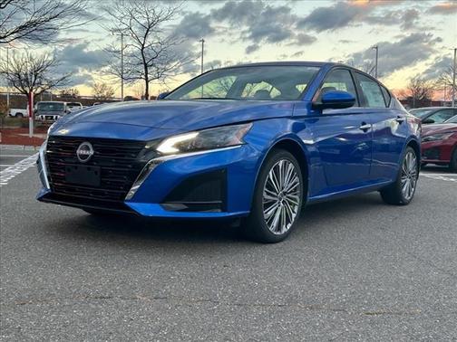 2025 Nissan Altima SL