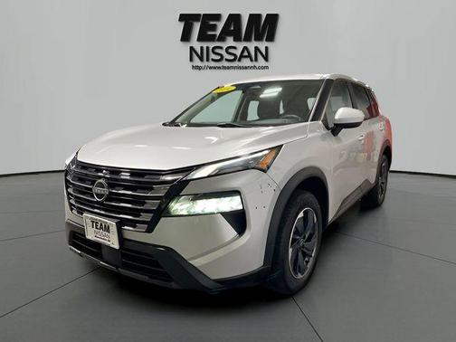 Brilliant Silver Metallic 2024 Nissan Rogue SV