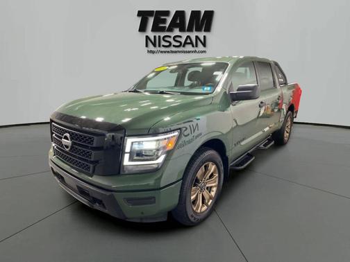 2024 Nissan Titan SV