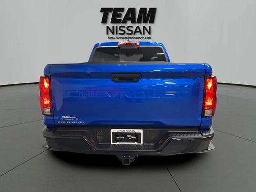 Glacier Blue Metallic 2024 Chevrolet Colorado WT