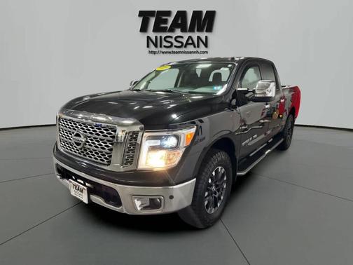 2019 Nissan Titan SL