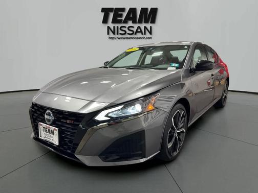 2025 Nissan Altima SR